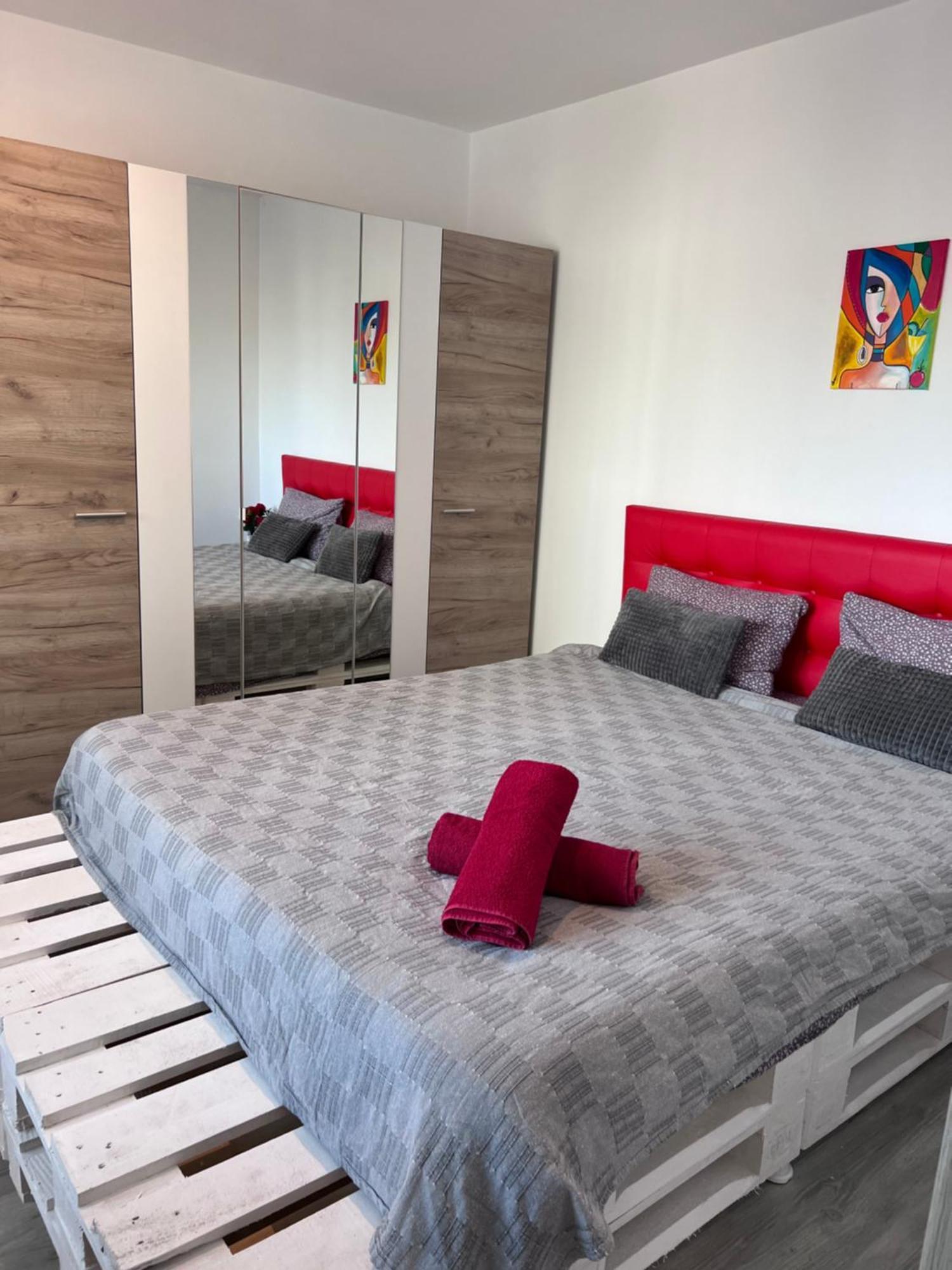 3 Rooms Apartment Airy & Bright Palas Style Yaş Dış mekan fotoğraf