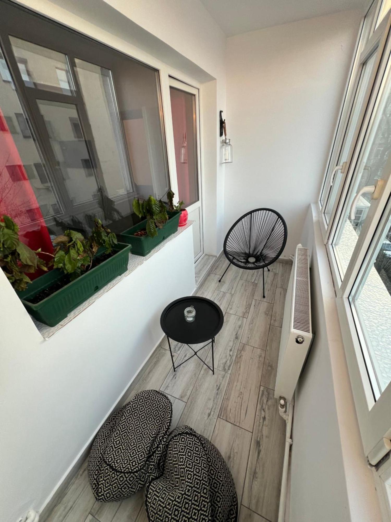 3 Rooms Apartment Airy & Bright Palas Style Yaş Dış mekan fotoğraf