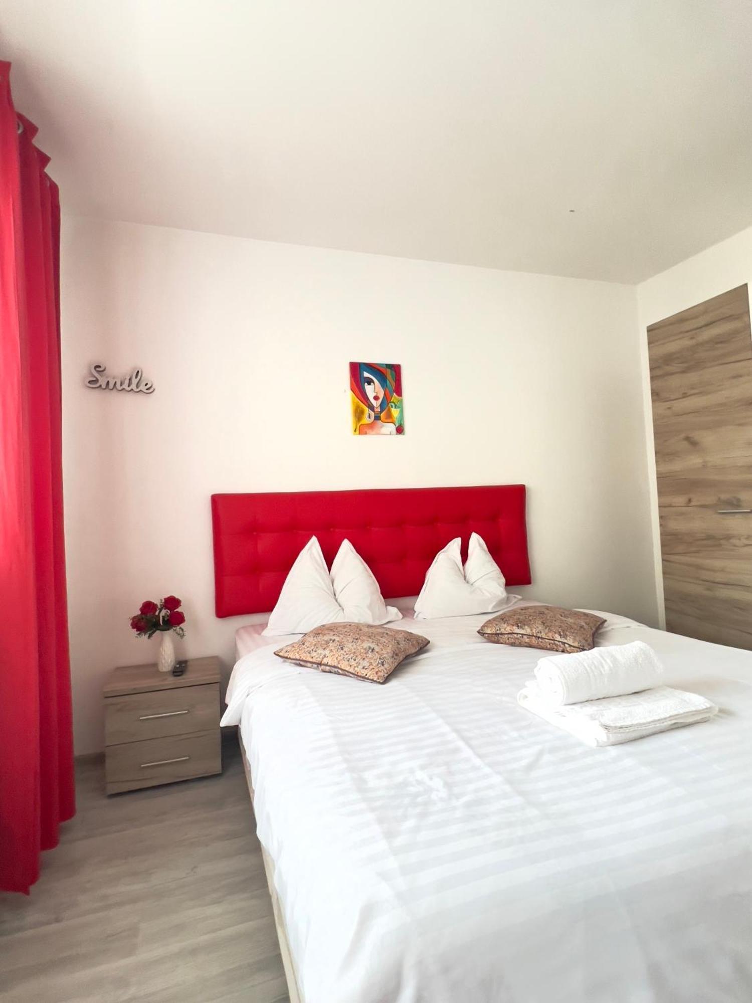 3 Rooms Apartment Airy & Bright Palas Style Yaş Dış mekan fotoğraf